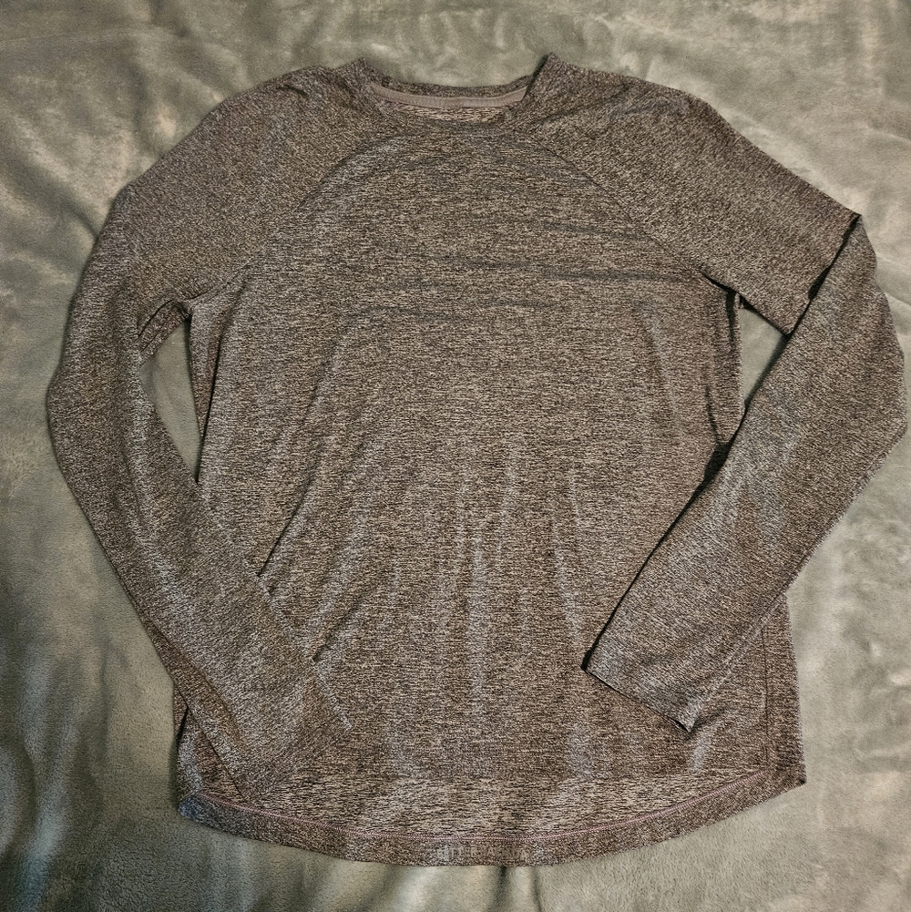 Lululemon Heathered Grey Long Sleeve Top